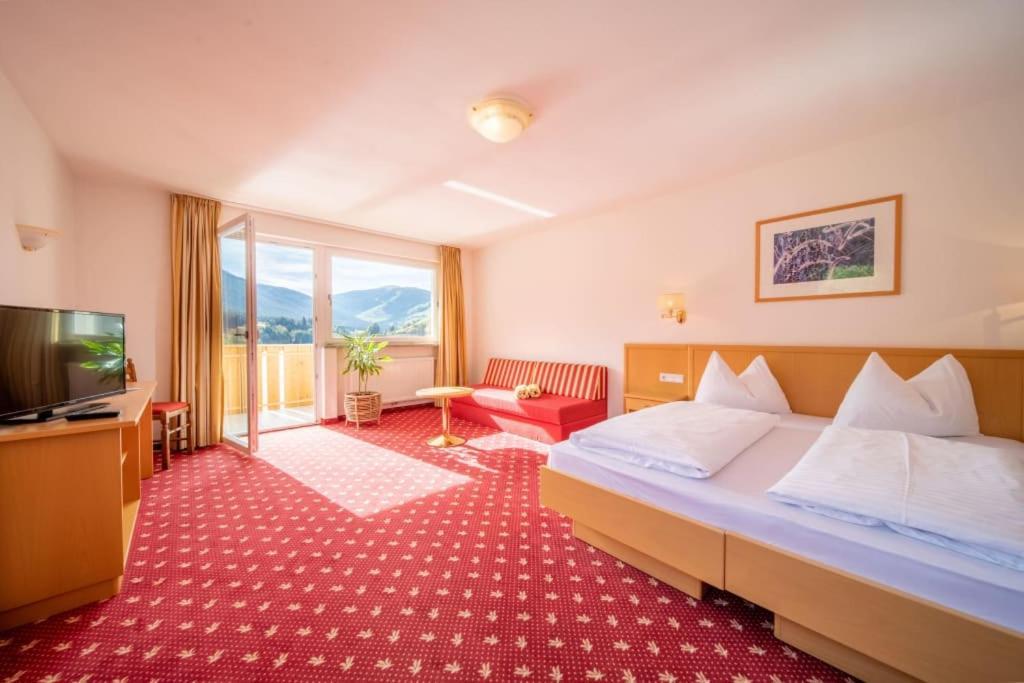 Hotel Seehof Welsberg Exterior foto